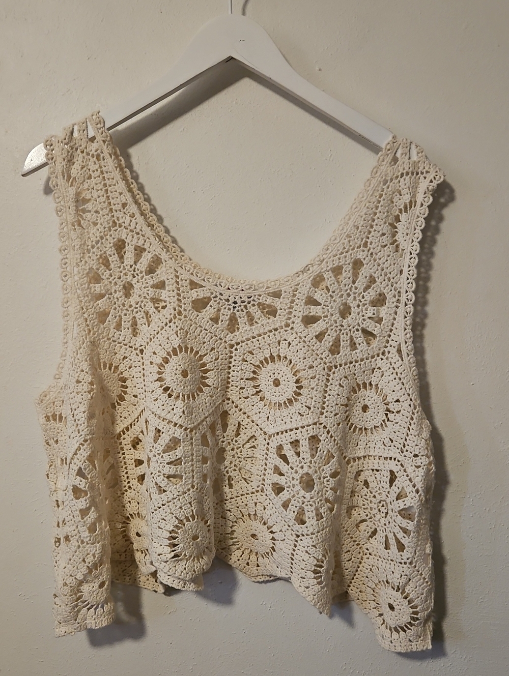 Crochet Sleeveless Tank Top - Cream
